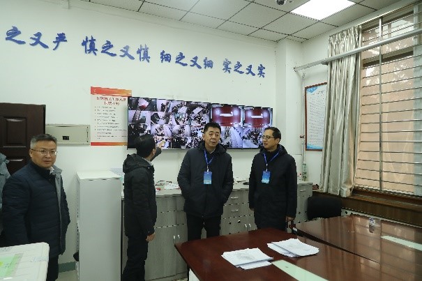 西安交大举行2024年全国硕士研究生考试现场检查会(图3)