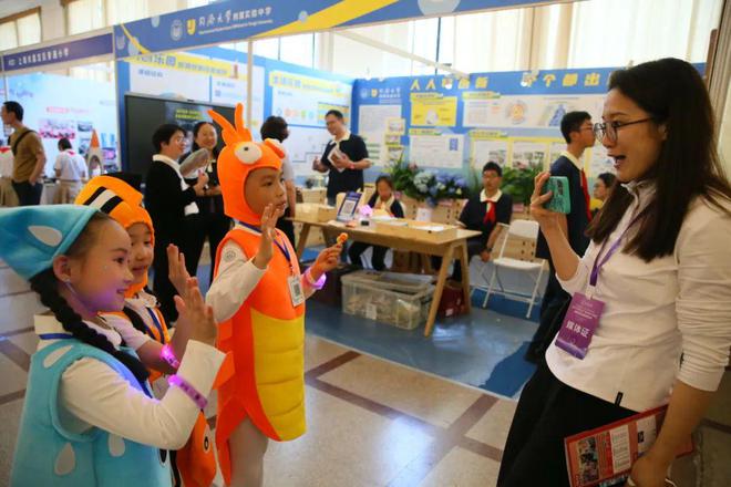 上海教博会人气排行榜第一名！闵行这所小学的“流量密码”是……(图3)
