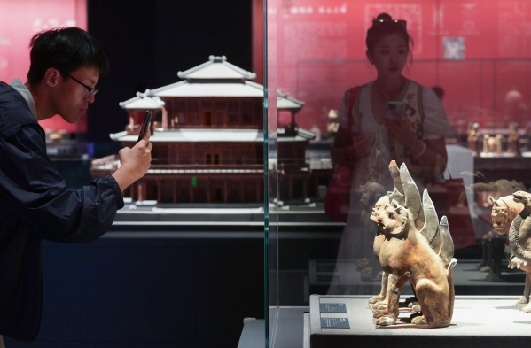 展现新气象 开创新局面——写在文化传承发展座谈会召开一周年之际(图2)