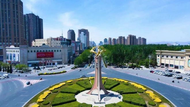 打造新时代文化高地2024中国·包头艺术博览会即将盛大启幕(图2) 打造新时代文化高地2024中国·包头艺术博览会即将盛大启幕(图2)